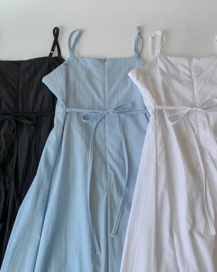 Pleats Sleeveless Dress