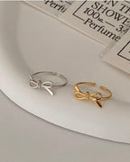 Ribbon Silver Ring