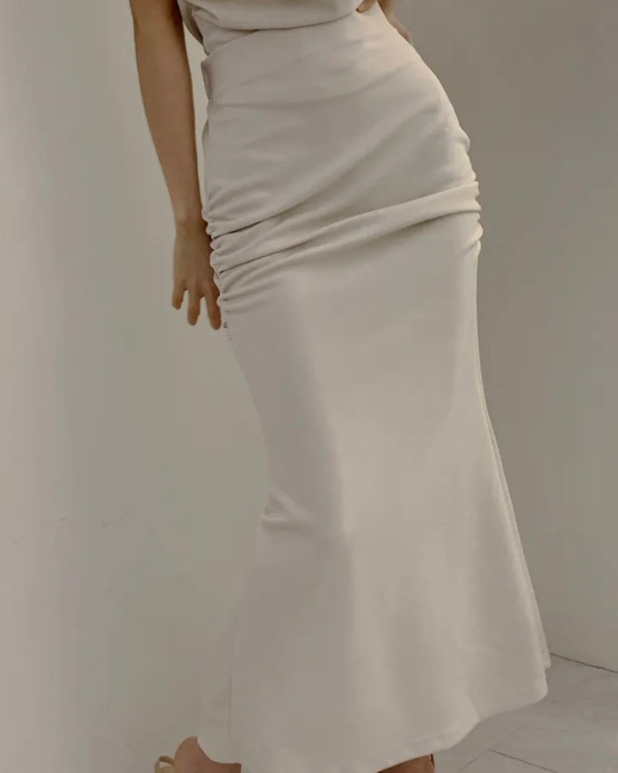 Hip Shirring Long Skirt