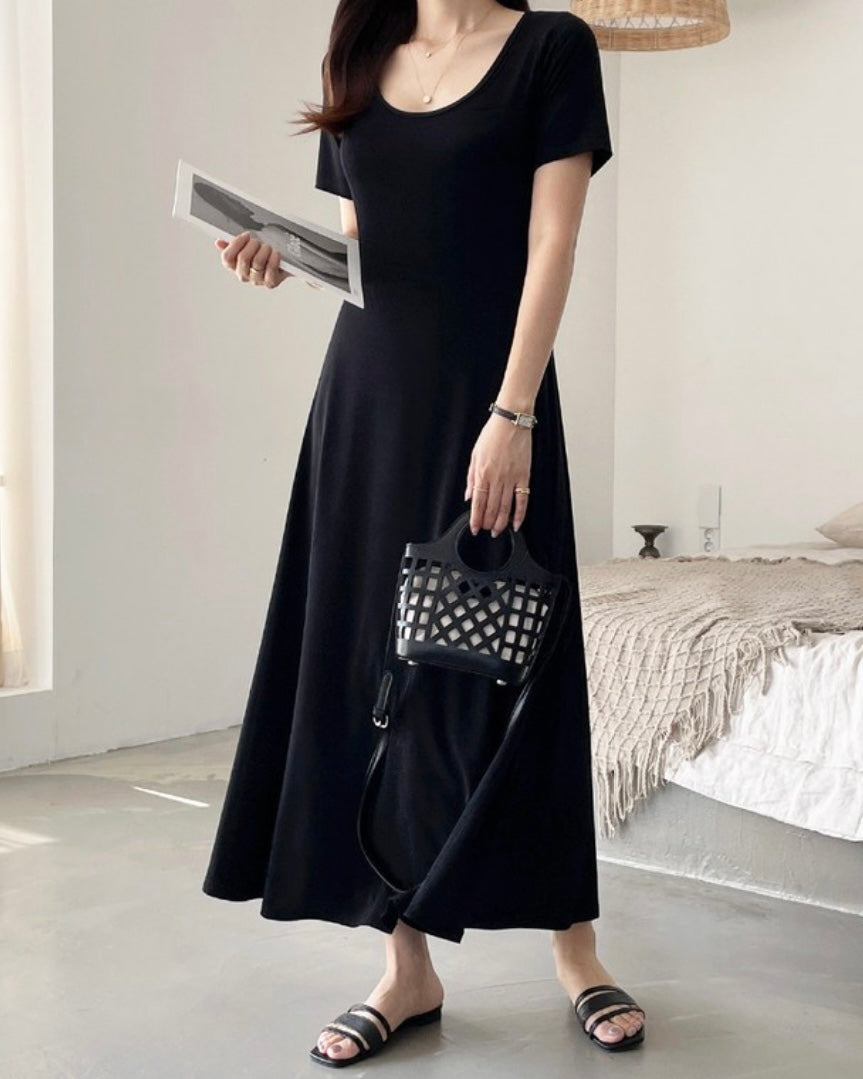 Cool U-Neck Short Sleeve Dress