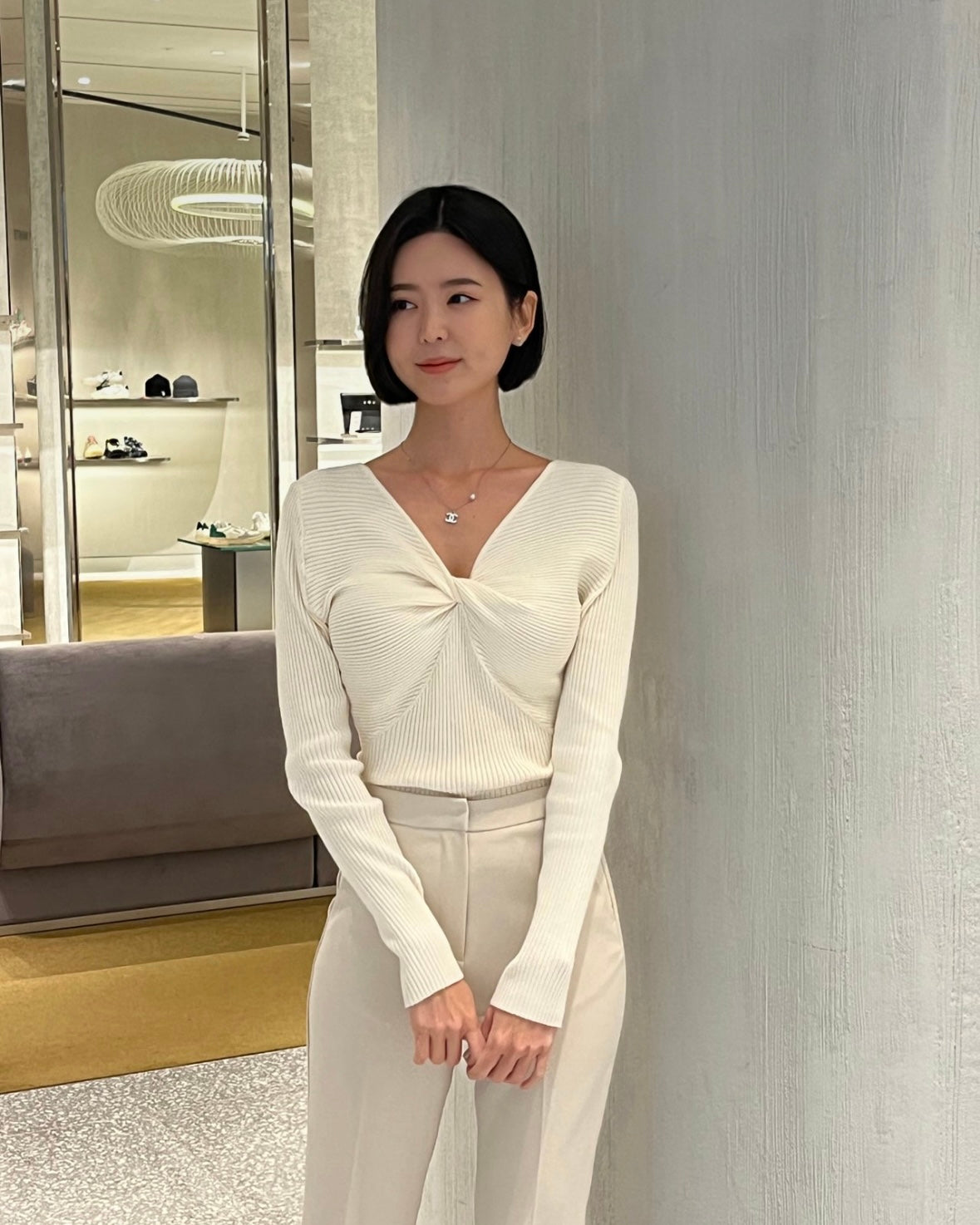 Vivian Twist V-Neck Knit Top