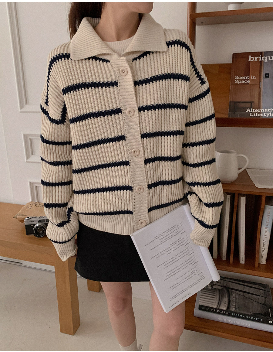 Striped Collor Cardigan