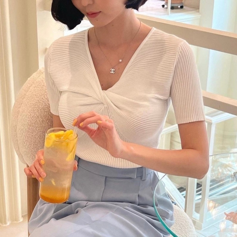 Twist Short Sleeves Knit