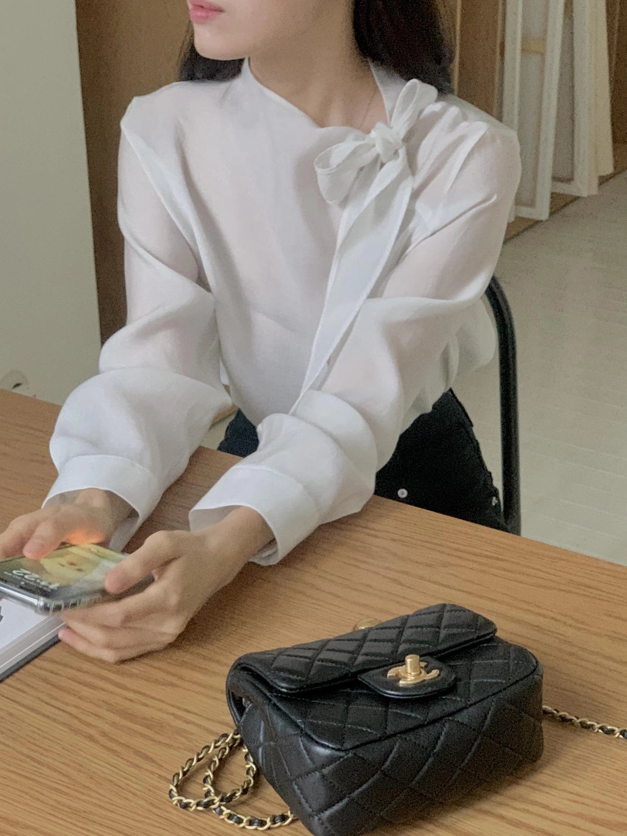[ Pre-order ] And Tie Blouse