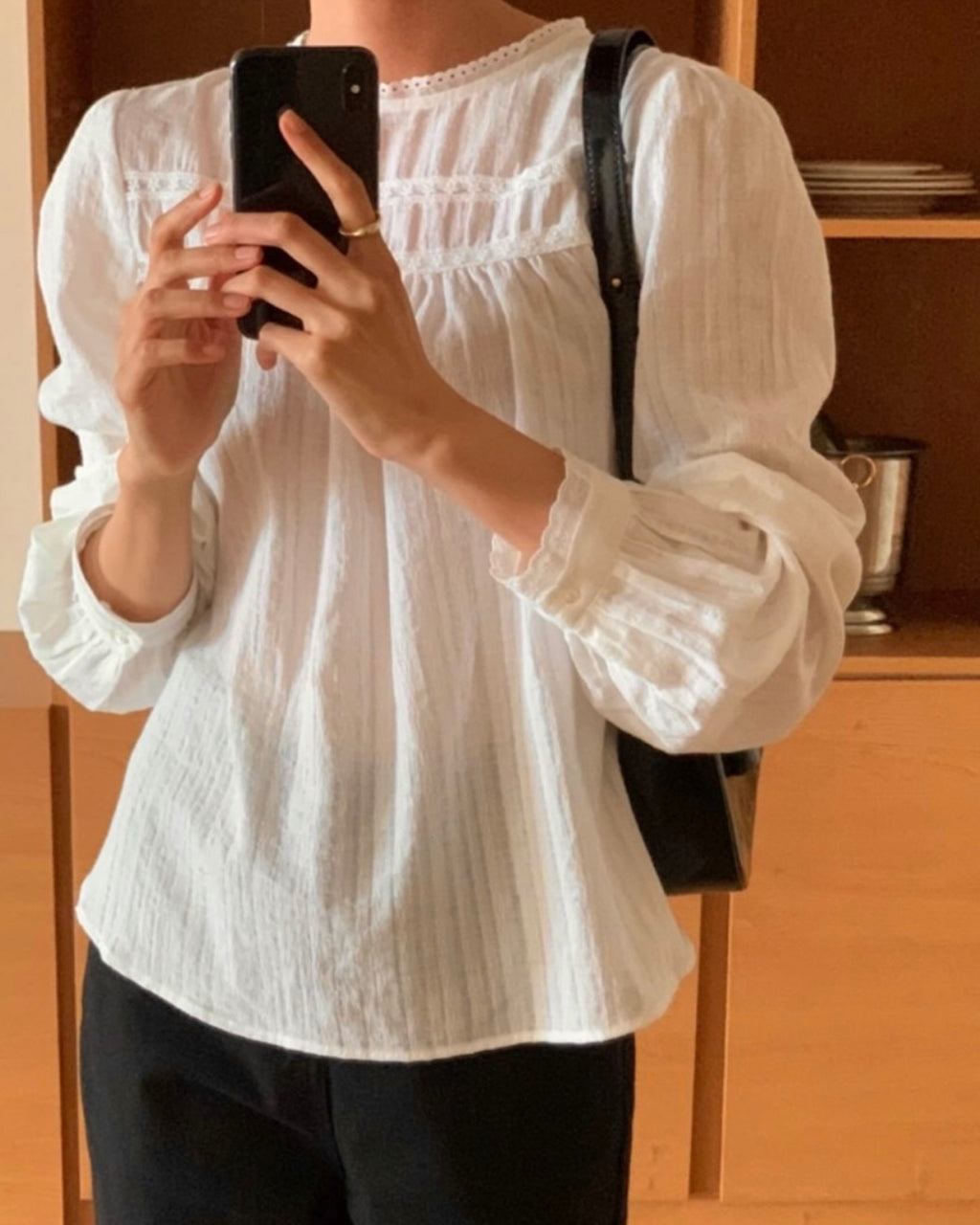 Roel Lace Blouse