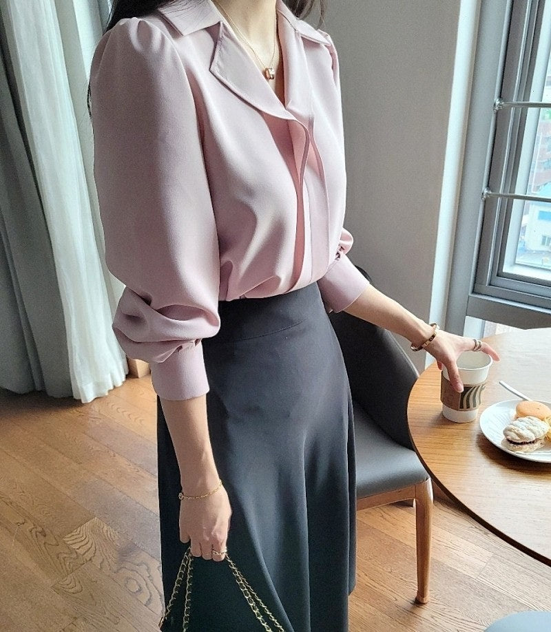 Merlin Collar Blouse