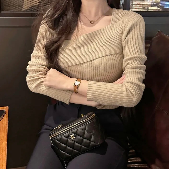 Oblique Ribbed Knit Top