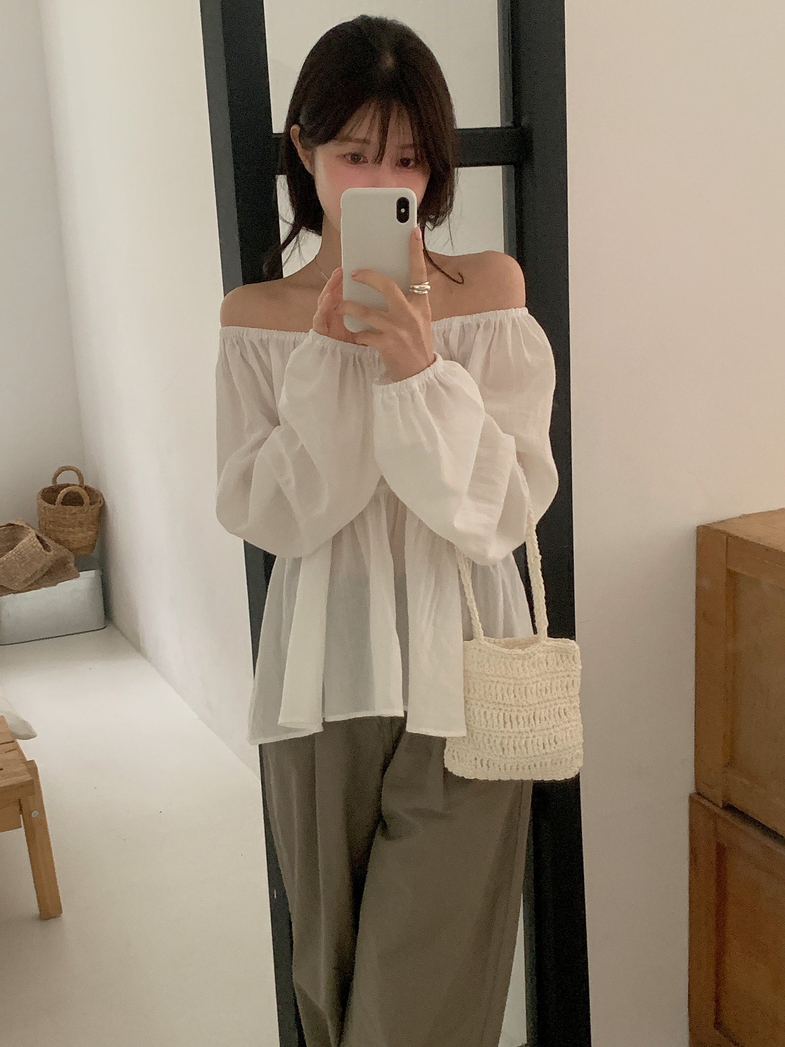 Adwin Off-Shoulder Blouse