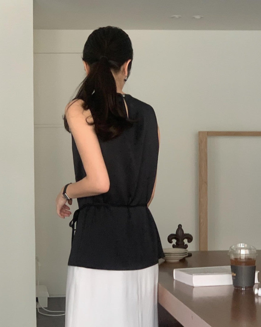 Wrinkle Tencel Sleeveless Blouse