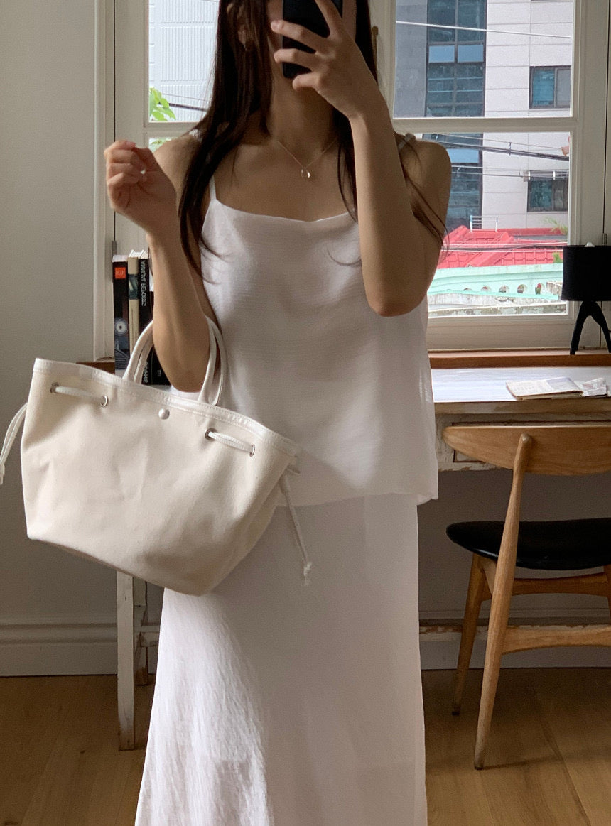 Stay Adjustable Strap Sleeveless