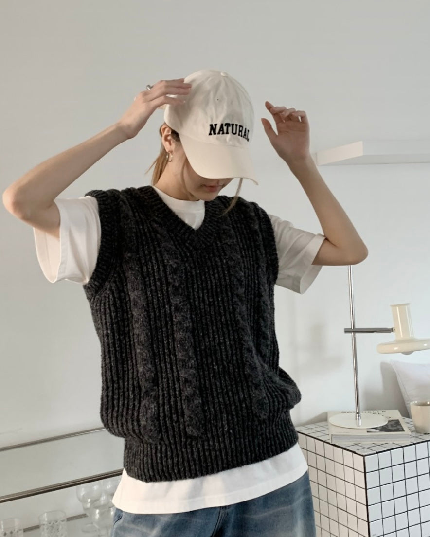 Andy Cable Knit Vest