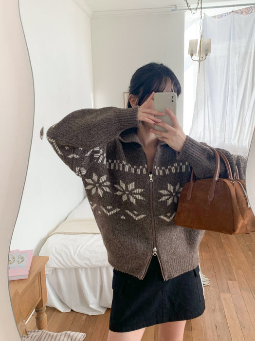 Nordic Knitted Zip-Up