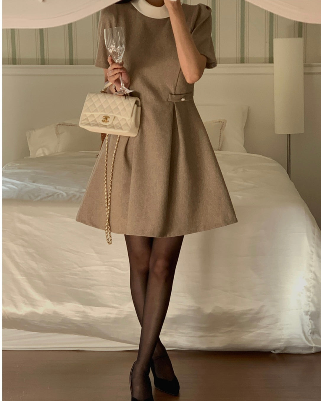 [ Pre-order ] Lina Pleats Dress