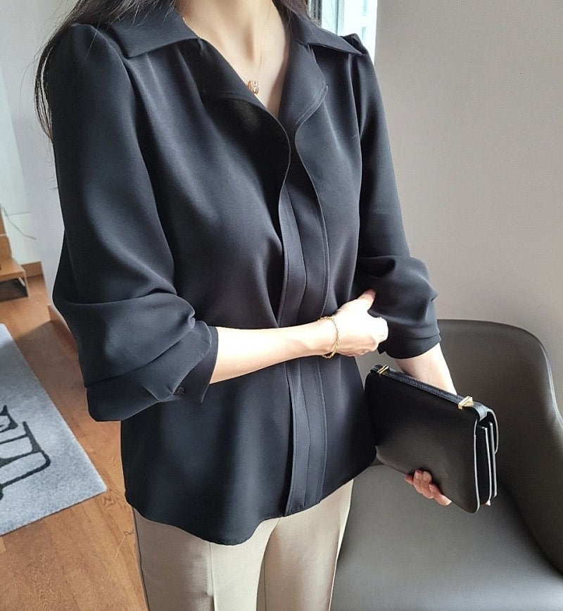Merlin Collar Blouse