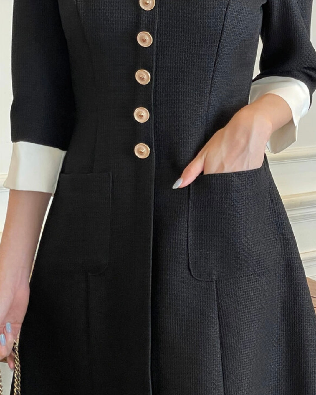 [ Pre-order ] Roar Tweed Dress