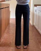 [S,M,L] Signature Stretchy Flared Pants