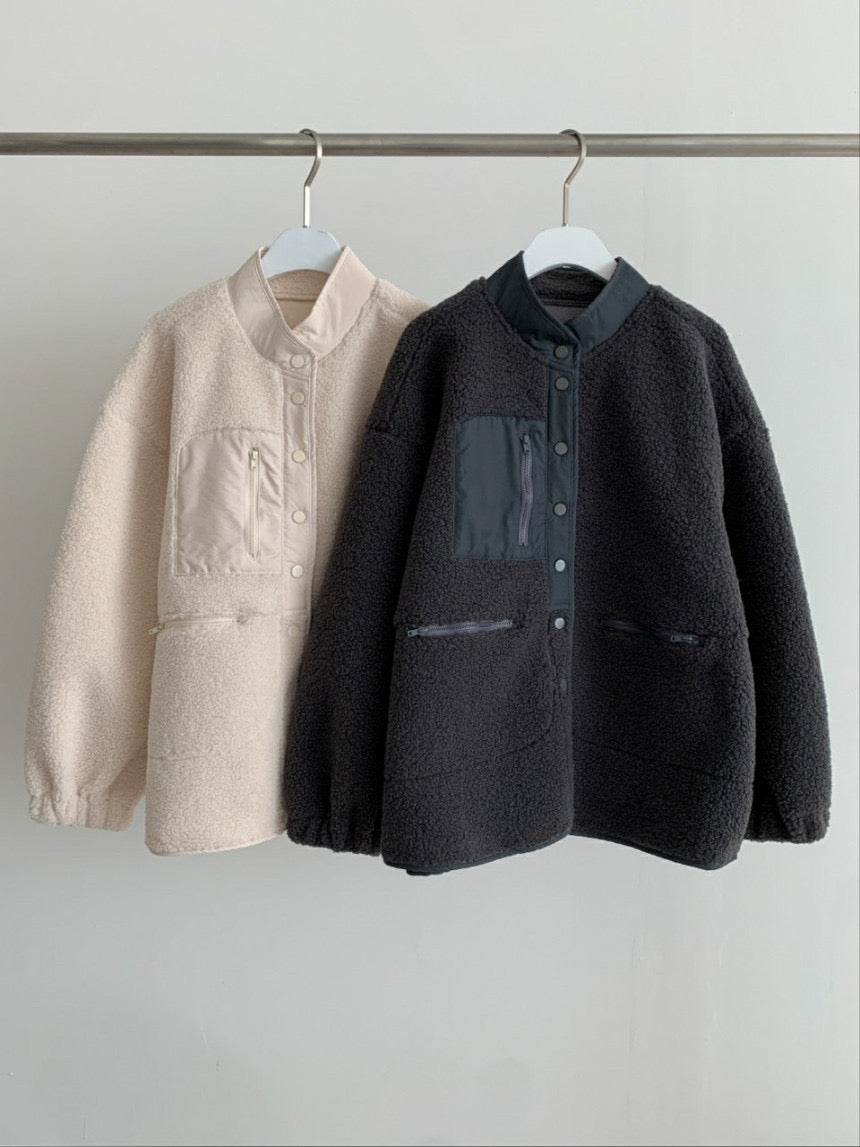 Pocket Loose-Fit Boucle Jacket