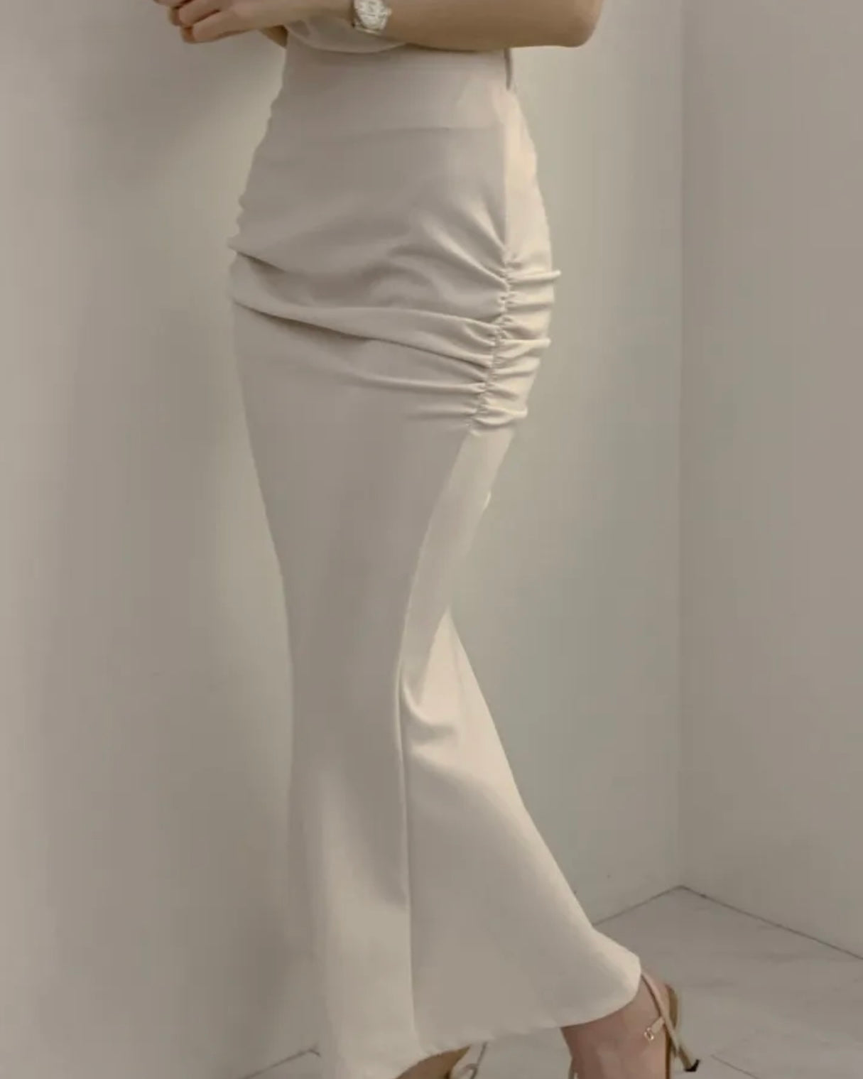 Hip Shirring Long Skirt