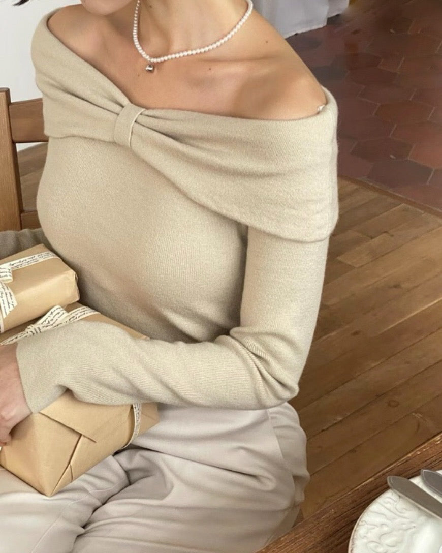 Ribbon Off-Shoulder Knit