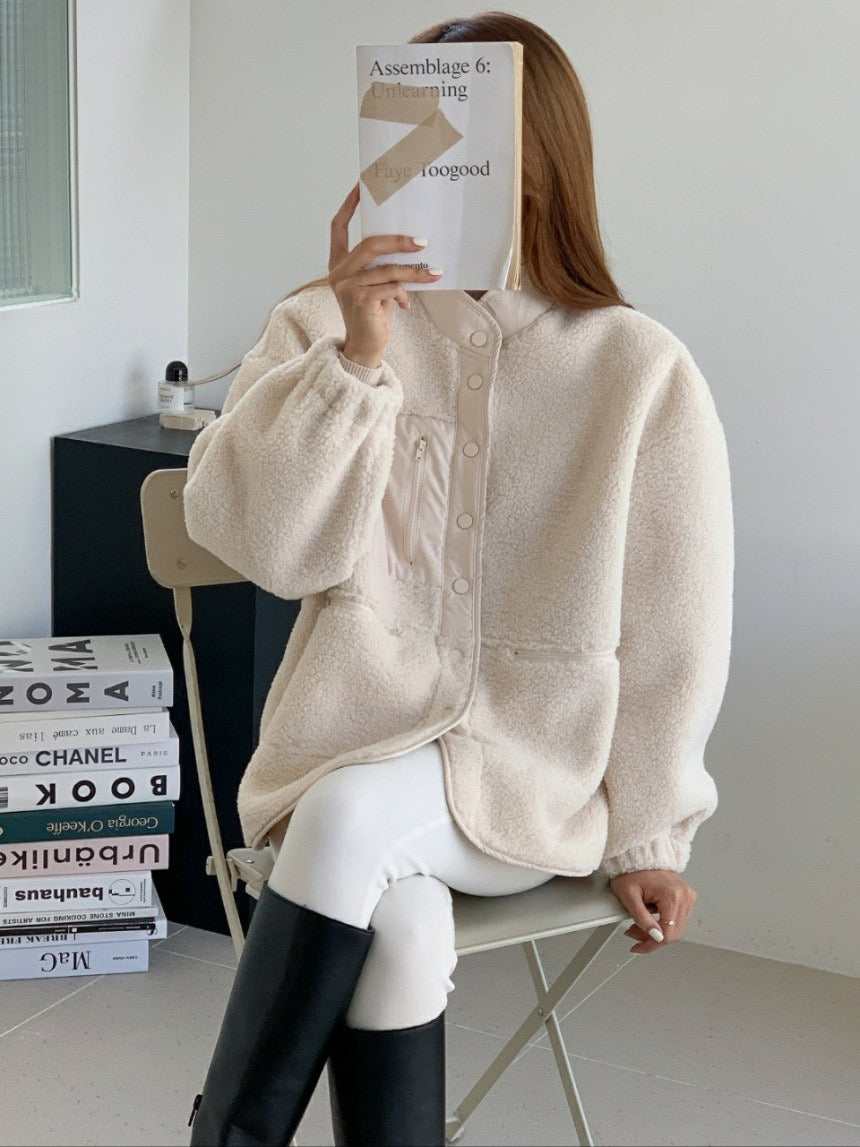 Pocket Loose-Fit Boucle Jacket