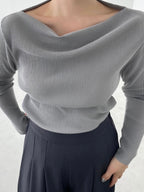 Pleats Boat-Neck Long Sleeves