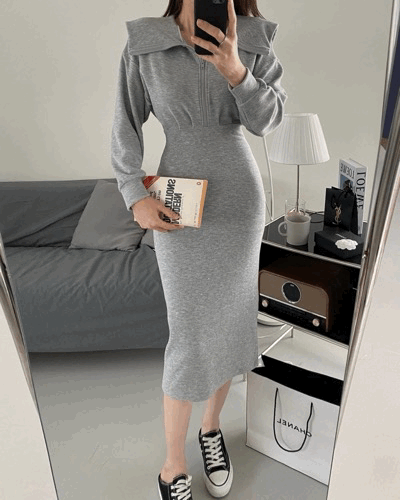 Balmy Zip-up Dress