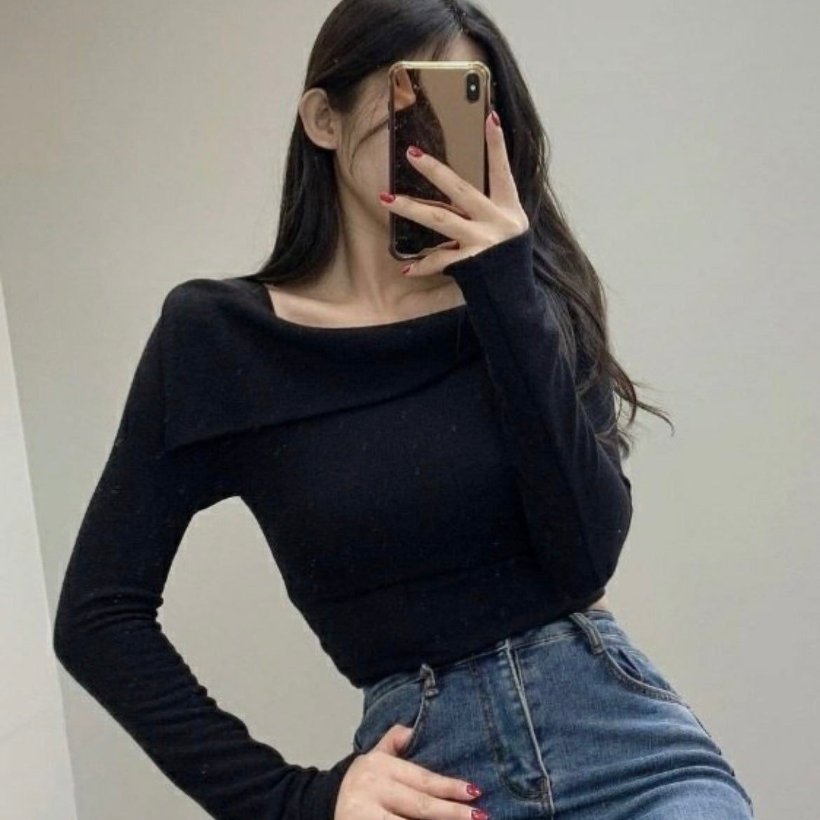 Unbalanced Shoulder Long Sleeve
