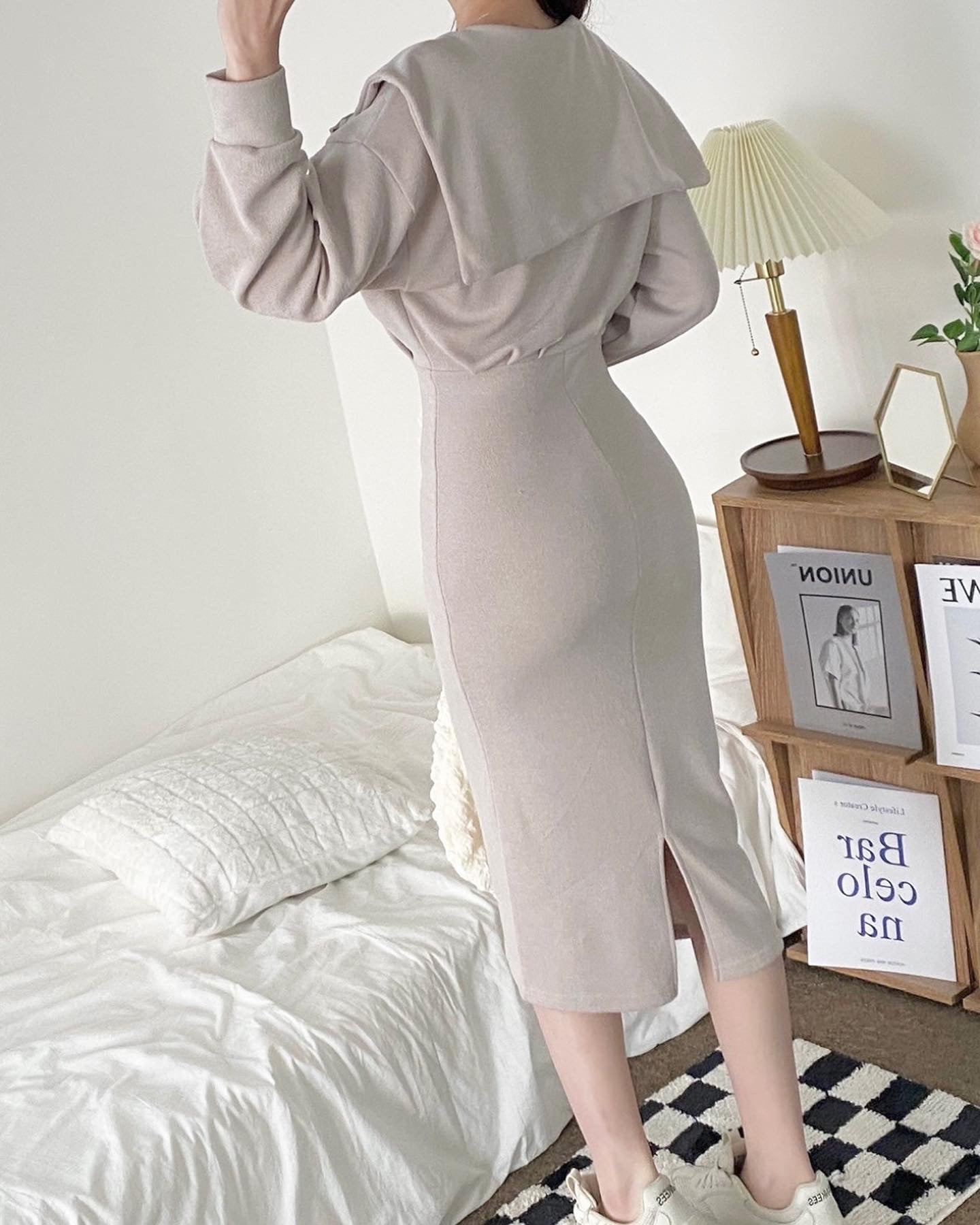 Balmy Zip-up Dress
