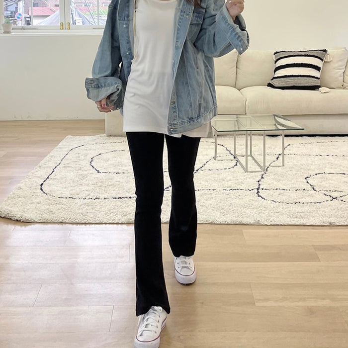 Ribbed Flare Pants