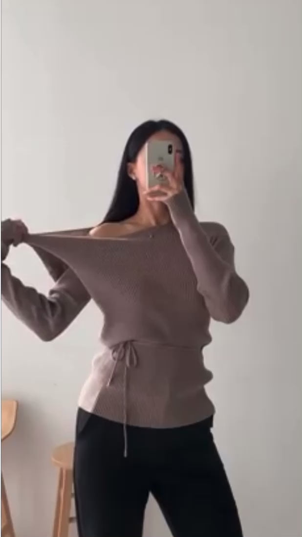 Yuri Ribbed String Knit Top